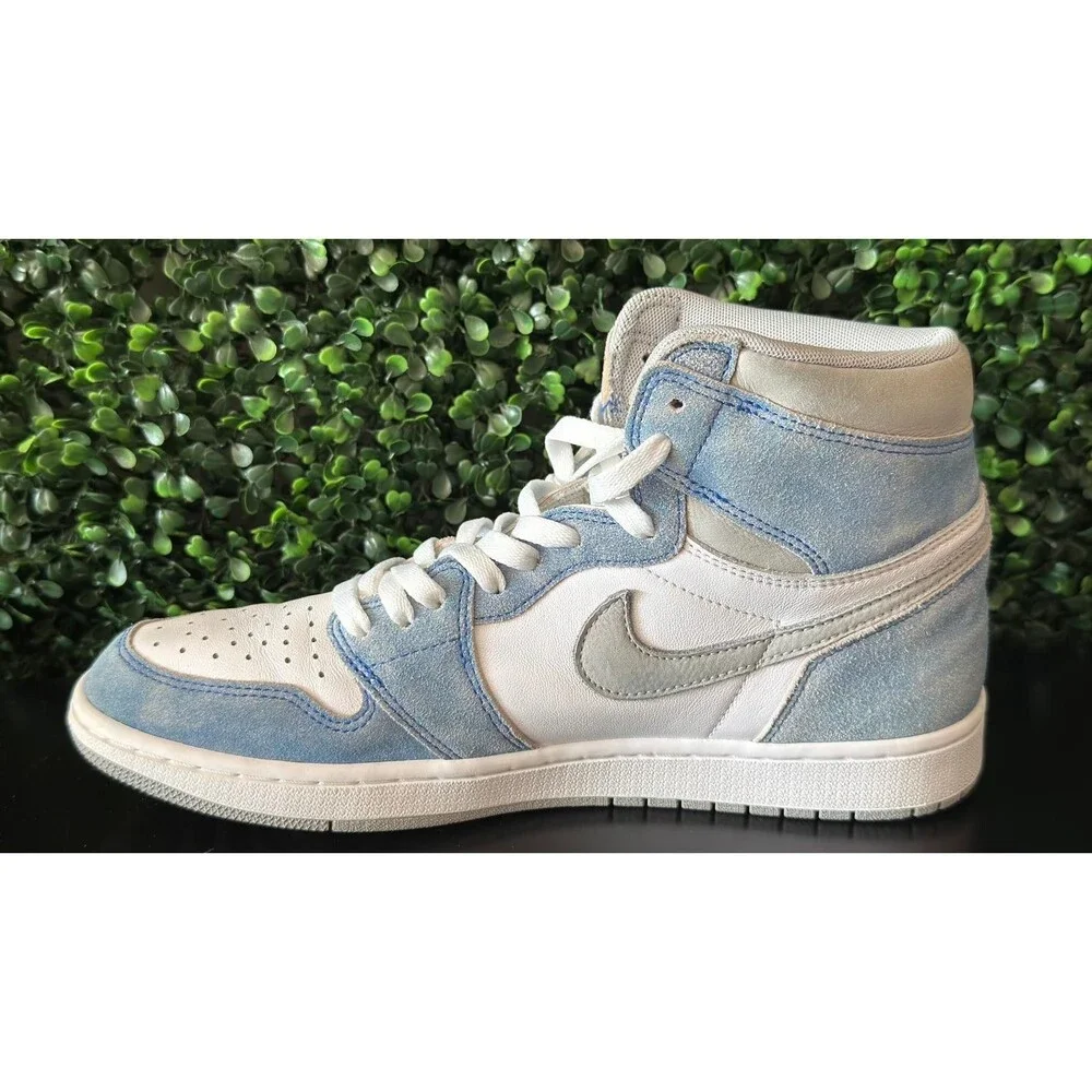 Nike Air Jordan 1 Retro High OG Hyper Royal 555088-402 Men’s Size 12
